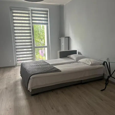 Apartament W Centrum Gdyni アパート グディニャ